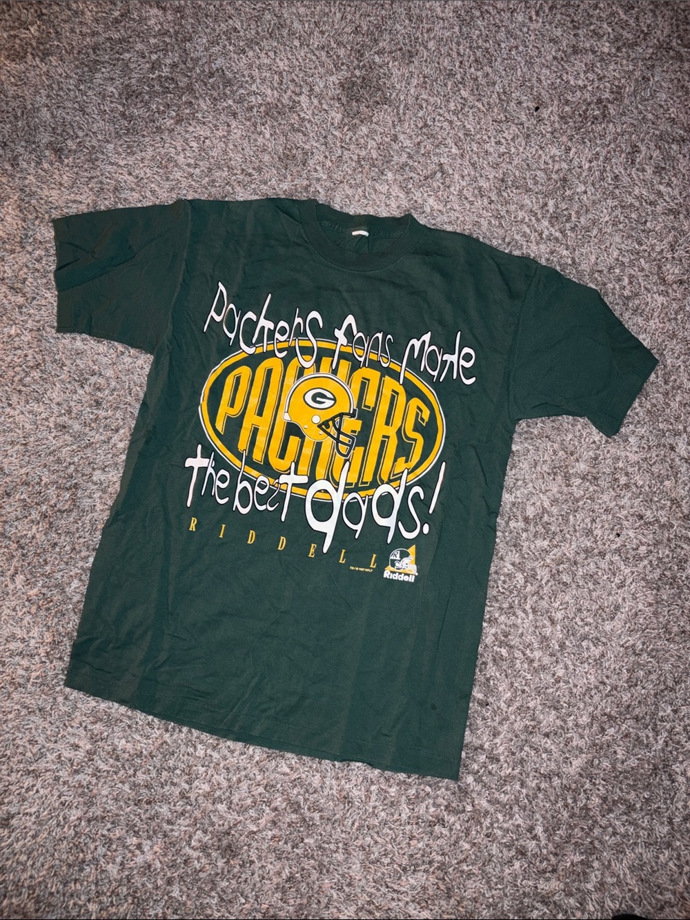Green Packers Graphic Tee with Yellow Logo - Riddell